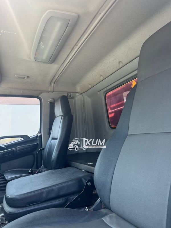 👉 สิบล้อคอก HINO FL8J 260 แรง ปี 2559 (2895