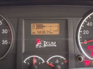 สิบล้อคอก ISUZU  FVM 240 แรง ปี 2560(2720)