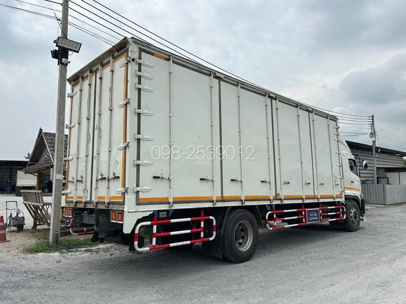 🚨Sาคาพิเศษ 1,460,000-🚨 หกล้อตู้สิบบาน HINO FG8J 240 แรง ปี 2561(4378)
