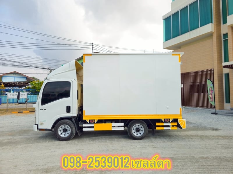 🔥Sาคา 650,000-🔥 สี่ล้อตู้ ISUZU NLR 104 แรง ปี 2564(1635)