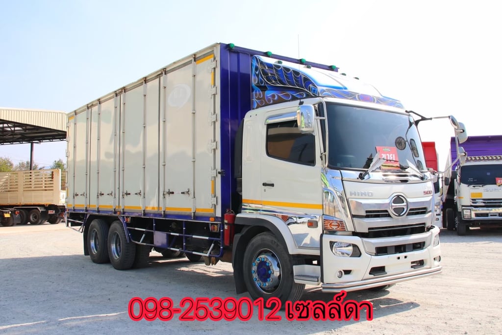 สิบล้อตู้สิบบาน HINO FL8J 260 แรง ปี 2564(6127) สิบล้อตู้สิบบาน HINO FL8J 260 แรง ปี 2564(6127)