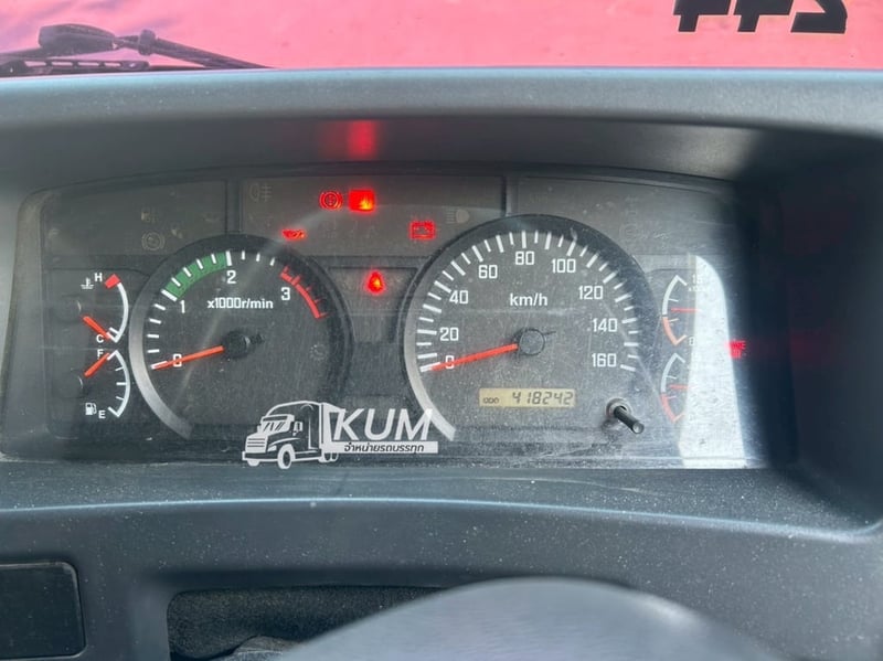 หกล้อตู้ FTR 240 แรงปี 59 ไมล์น้อย 4 แสนโล (3447)