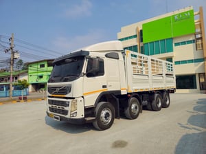 สิบสองล้อคอก VOLVO FM 440  แรง ปี 2556(2894)