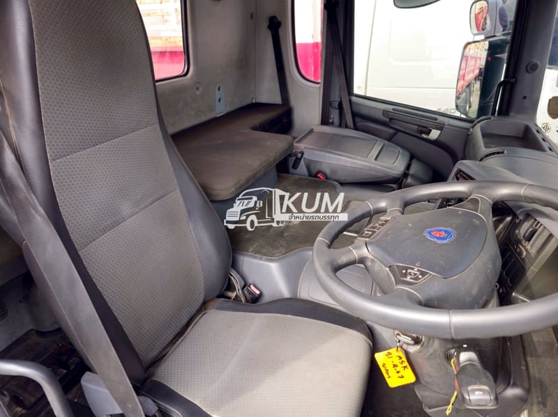 สิบล้อหัวลาก SCANIA P360  แรง ปี 2560(4592)