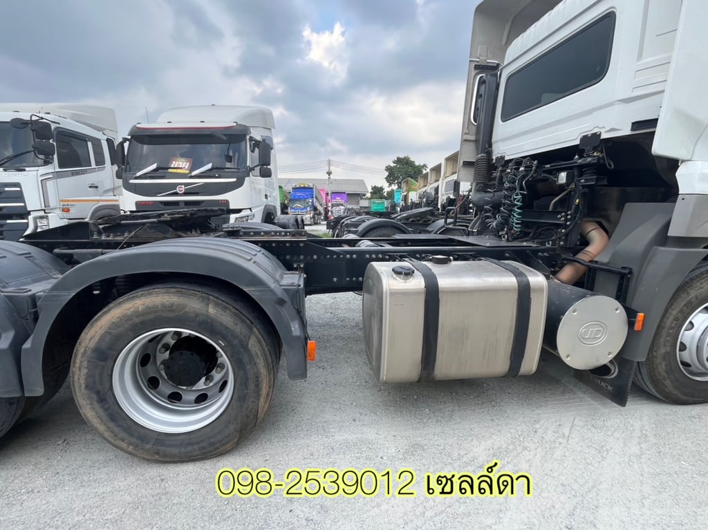 UD GWE 398แรงม้า รถบรรทุก หัวลาก 10ล้อ หัวลาก เฉพาะหัว ปี2022 (7045)