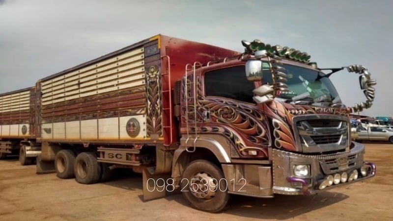 🚨Vายตัดราคาพิเศษ 2,290,000 บาท 🚨 Isuzu FXZ360 ปี65 (1904,1903)