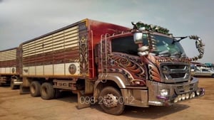🚨Vายตัดราคาพิเศษ 2,290,000 บาท 🚨 Isuzu FXZ360 ปี65 (1904,1903)