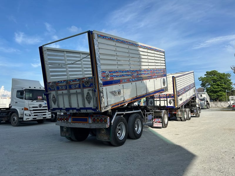 บรรทุกได้ 30+ ตัน พ่วงดั้มเกษตรแท้ HINO FM1A 344 แรง ปี 61+หางดั้มพ์ สามเพลา (3362,3363) บรรทุกได้ 30+ ตัน พ่วงดั้มเกษตรแท้ HINO FM1A 344 แรง ปี 61+หางดั้มพ์ สามเพลา (3362,3363)