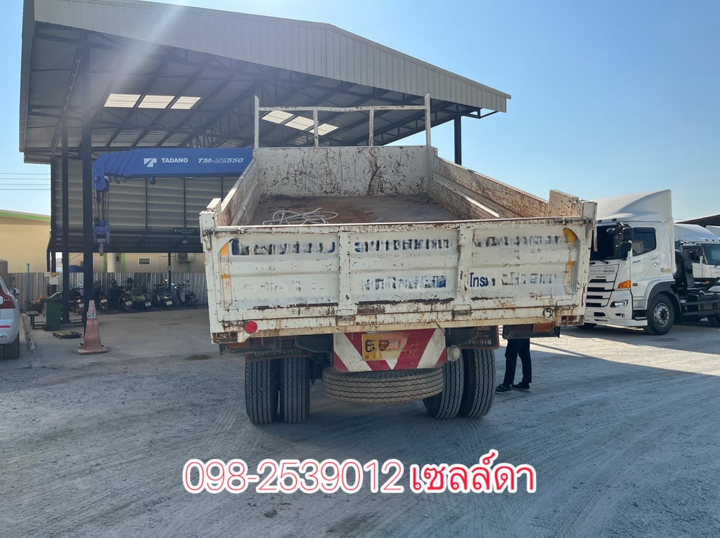 หกล้อเครน กระบะดั้มได้ ISUZU FTR 240 แรง ปี 2566(3266) หกล้อเครน กระบะดั้มได้ ISUZU FTR 240 แรง ปี 2566(3266)