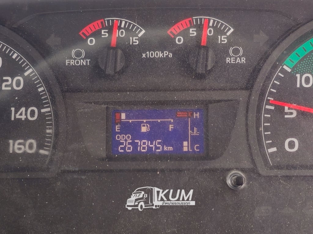 สิบล้อหัวลากยกเพลา  HINO FG8J 260 แรง ปี 2562 (2335)