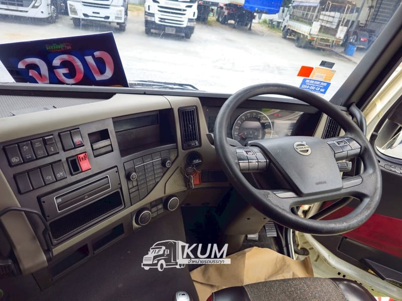 👉 สิบล้อหัวลาก VOLVO FM 440 แรง ปี 2560(0248)