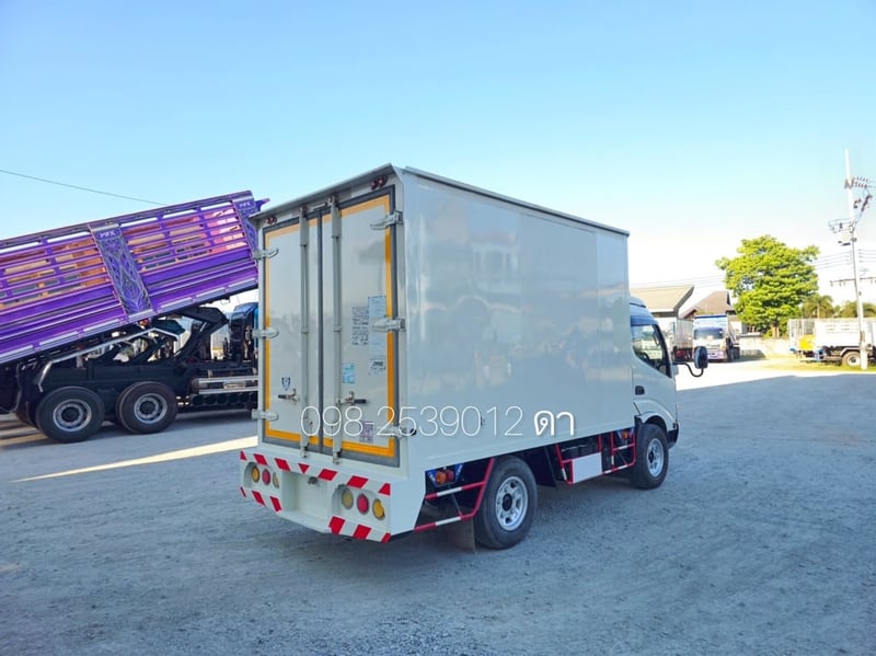 สี่ล้อตู้ HINO XZU 136 แรง ปี 2565(6121) สี่ล้อตู้ HINO XZU 136 แรง ปี 2565(6121)