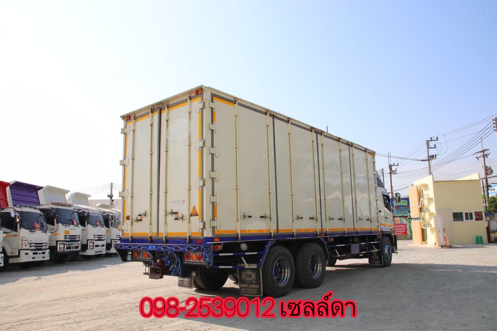 สิบล้อตู้สิบบาน HINO FL8J 260 แรง ปี 2564(6127) สิบล้อตู้สิบบาน HINO FL8J 260 แรง ปี 2564(6127)