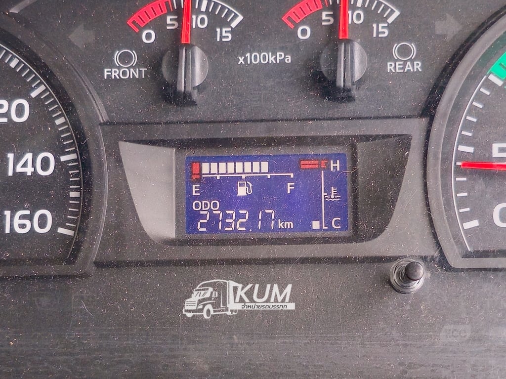 หกล้อตู้สิบบาน (3276)