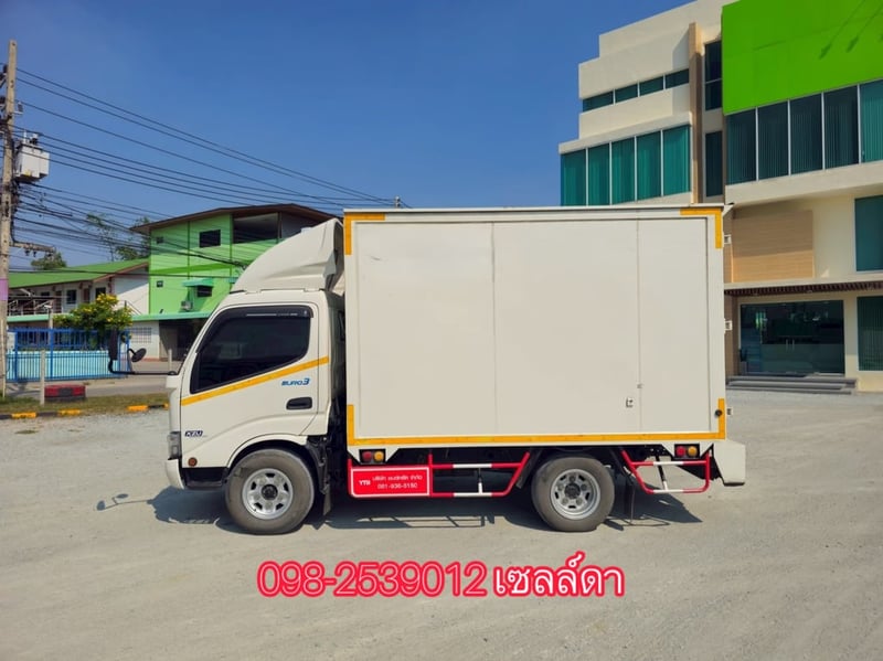 👉 สี่ล้อตู้ HINO XZU 136 แรง ปี 2567(9713)
