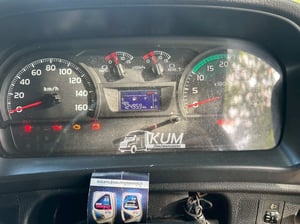 Vายตัด1,260,000 บาท หกล้อตู้สิบบาน HINO FG8J 240 แรงม้า ปี 60 (7915) Vายตัด1,260,000 บาท หกล้อตู้สิบบาน HINO FG8J 240 แรงม้า ปี 60 (7915)