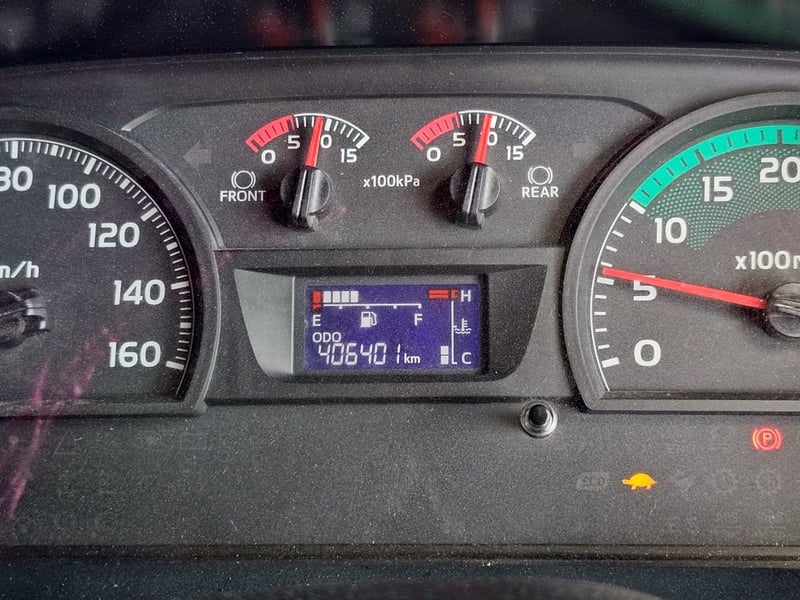 🚨ด่วน Vายตัด 1,890,000 -🚨 สิบล้อตู้สิบบาน HINO FL8J 260 แรง ปี 2565(5943)