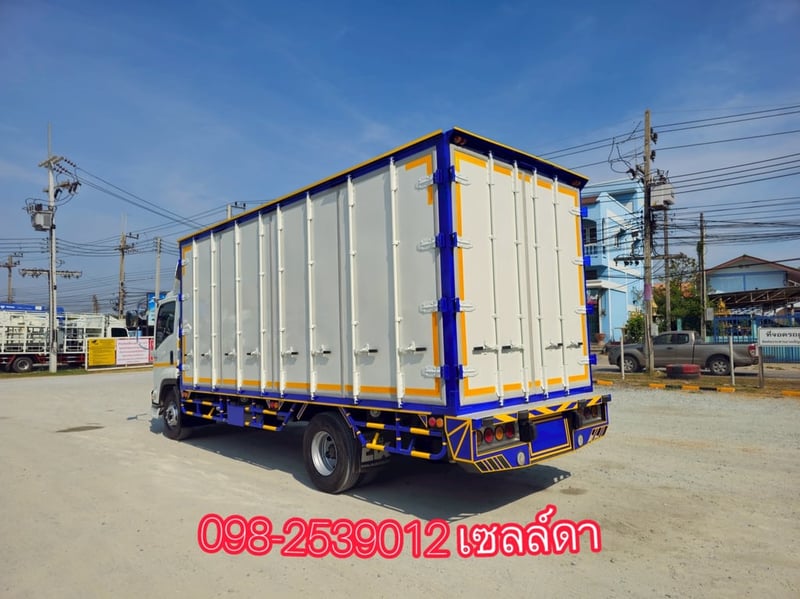 💚 หกล้อตู้สิบบาน ISUZUFRR 210 แรง ปี 2566 (8215)