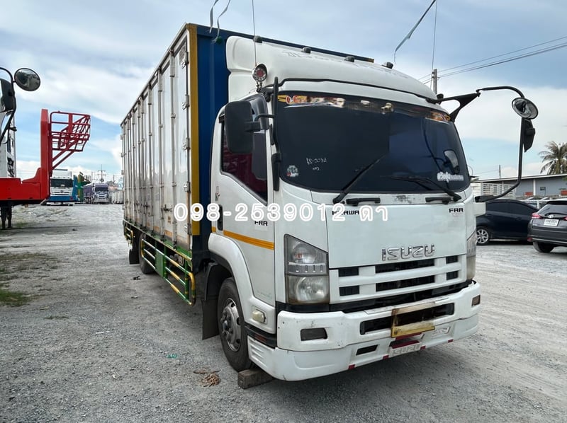 ISUZU FRR 190แรงม้า รถบรรทุก 6ล้อ ตู้แห้ง ปี2013(0034) ISUZU FRR 190แรงม้า รถบรรทุก 6ล้อ ตู้แห้ง ปี2013(0034)