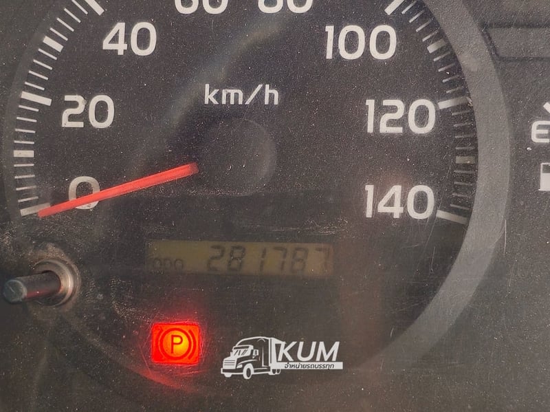 หกล้อเครน HINO FG8J 212 แรง ปี 2556(7098)