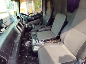 สิบล้อตู้สิบบาน HINO FL8J 260 แรง ปี 2560 (3133,4972)