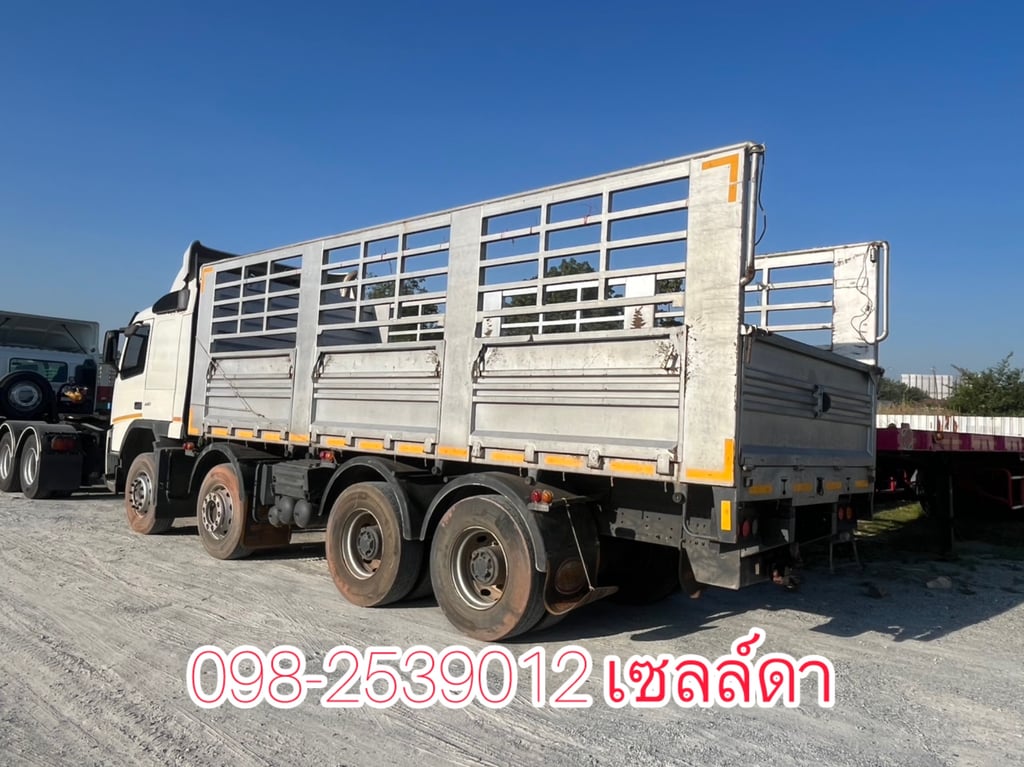สิบสองล้อคอก VOLVO FM 440  แรง ปี 2556(2894)