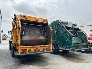 หกล้อรถขยะ Hino FG8J 240 ปี66 (4084,4039)