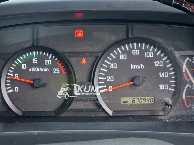 สิบล้อหัวลาก ISUZU GXZ 360 แรง ปี 2560 (5347) สิบล้อหัวลาก ISUZU GXZ 360 แรง ปี 2560 (5347)