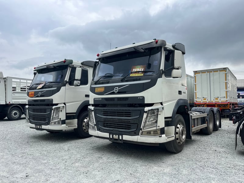 สิบล้อหัวลาก Volvo FM440 ปี60 (0248,0733)