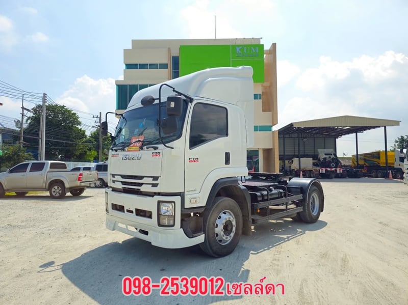 หกล้อหัวลาก ISUZU  FTR 240 แรง ปี 2563(7542)