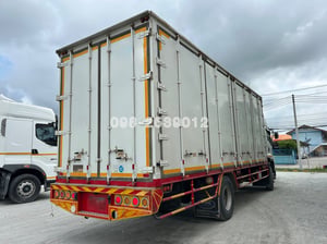🔥รถเข้าใหม่คะ🔥 หกล้อตู้สิบบาน ISUZU FTR 240 แรง ปี 2561(8202) 🔥รถเข้าใหม่คะ🔥 หกล้อตู้สิบบาน ISUZU FTR 240 แรง ปี 2561(8202)