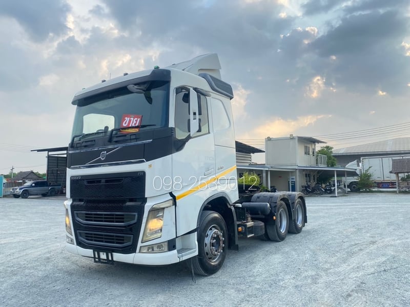 🚨โปรลดกระหน่ำ 🚨 Sาคาพิเศษ 1,180,000- สิบล้อหัวลาก VOLVO FH 440 แรง ปี 2558 (8454) 🚨โปรลดกระหน่ำ 🚨 Sาคาพิเศษ 1,180,000- สิบล้อหัวลาก VOLVO FH 440 แรง ปี 2558 (8454)