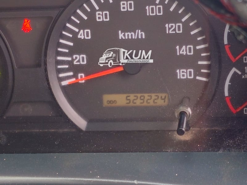 สิบล้อดั้มพ์กระบะสามมิต  ISUZU FXZ 360 ปี 2556(2374)