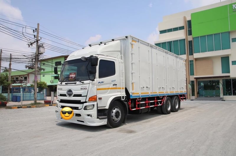 👉สิบล้อตู้สิบบาน HINO FL8J 260 แรง ปี 2561 (2717)