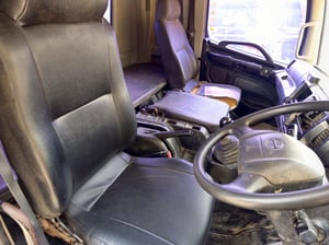 สิบล้อโม่ปูน HINO FM1A 330 แรง ปี 2556(9081)