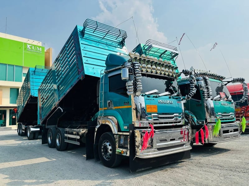 Isuzu FXZ360 ปี66 2คัน ราคา 6,300,000 ( 5392,5393) (4795,4796) Isuzu FXZ360 ปี66 2คัน ราคา 6,300,000 ( 5392,5393) (4795,4796)