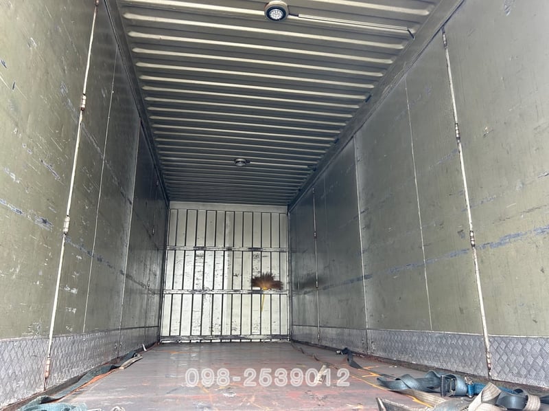 🔥รถเข้าใหม่คะ🔥 หกล้อตู้สิบบาน ISUZU FTR 240 แรง ปี 2561(8202) 🔥รถเข้าใหม่คะ🔥 หกล้อตู้สิบบาน ISUZU FTR 240 แรง ปี 2561(8202)
