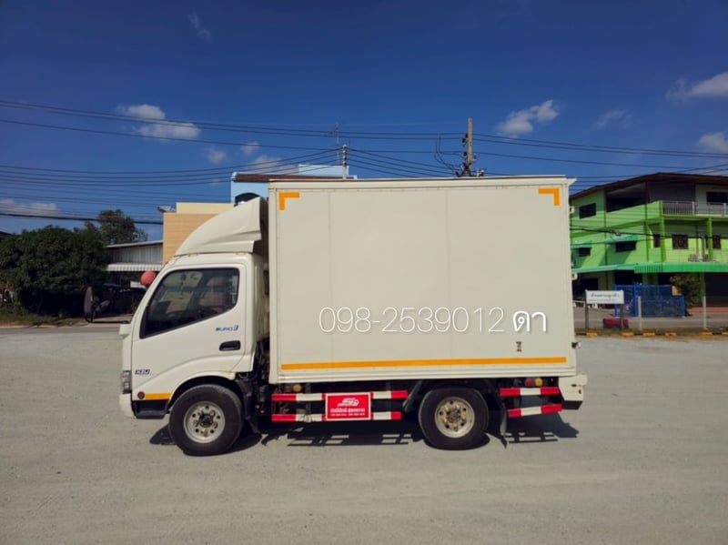🚨Vายตัด 670,000-🚨 สี่ล้อตู้ HINO XZU 136 แรง ปี 2565(8111)