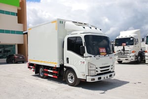 🚨โปรลดกระหน่ำ  🚨 🔥ส่วนลด 80,000- ￼สี่ล้อตู้เย็น ISUZU NLR 130 แรง ปี 2562(5503)