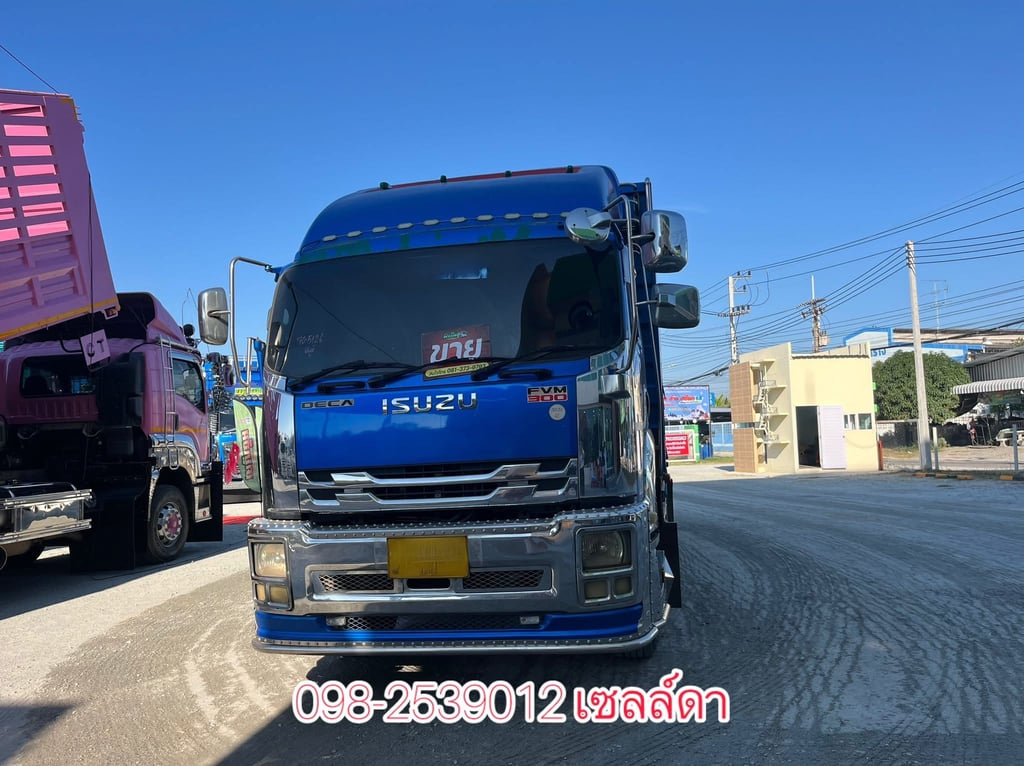 สิบล้อคอก ISUZU FVM 300 แรง ปี 2554(5126)