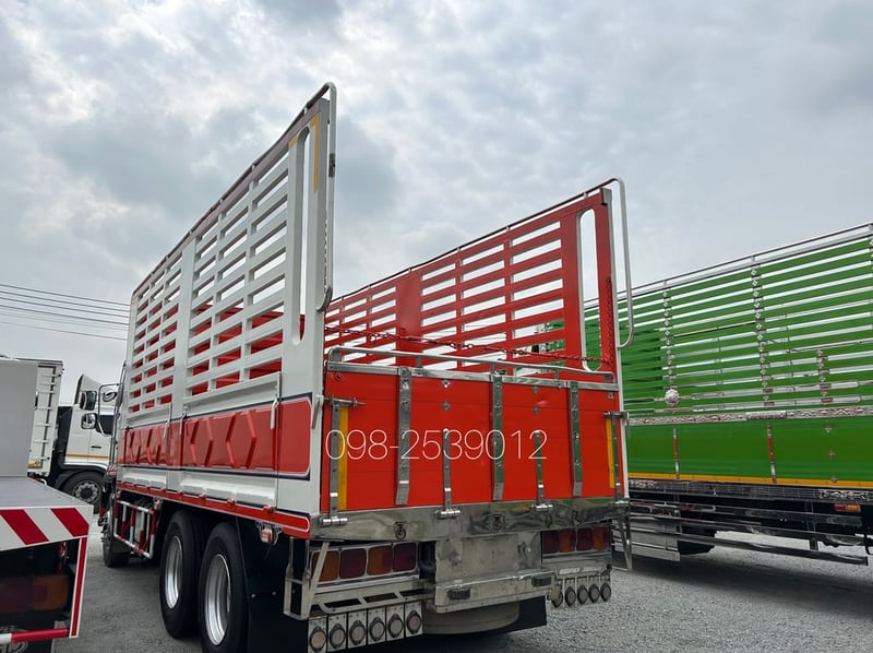 👉สิบล้อคอก HINO FL8J 260 แรง ปี 2559(2895)
