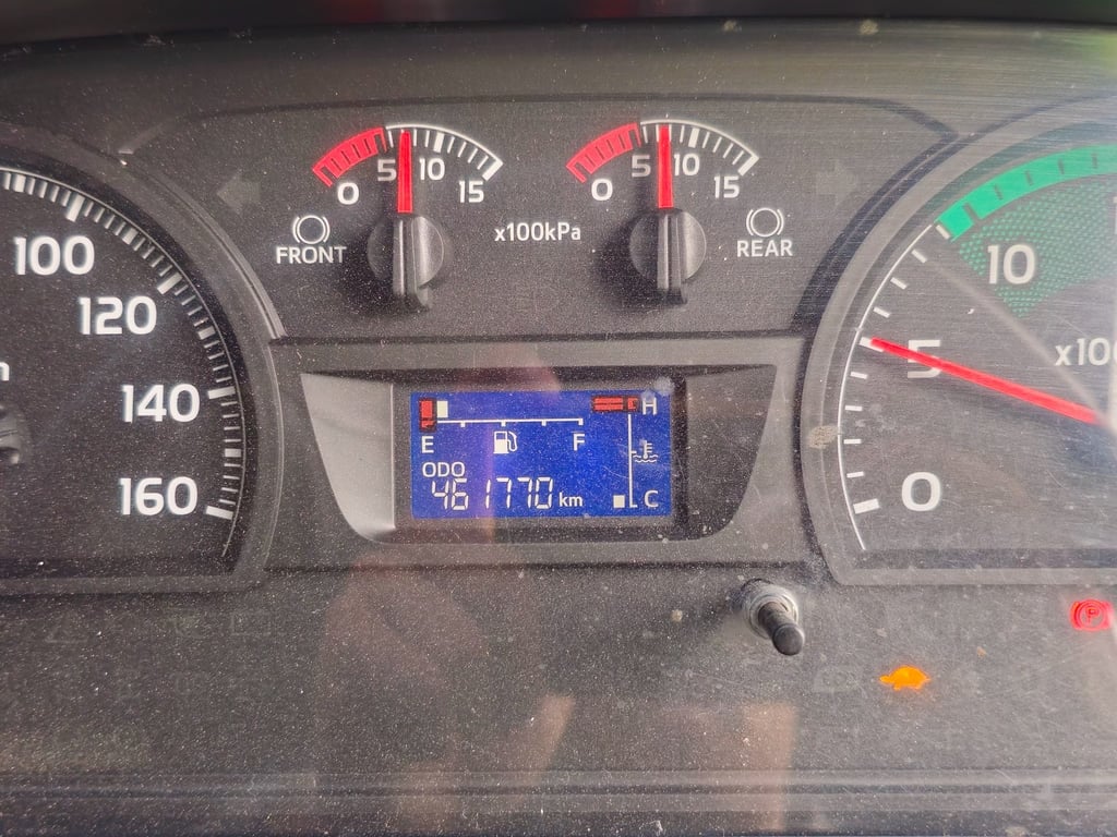 สิบล้อหัวลาก HINO FM2P 380 แรง ปี 2562(7351) สิบล้อหัวลาก HINO FM2P 380 แรง ปี 2562(7351)