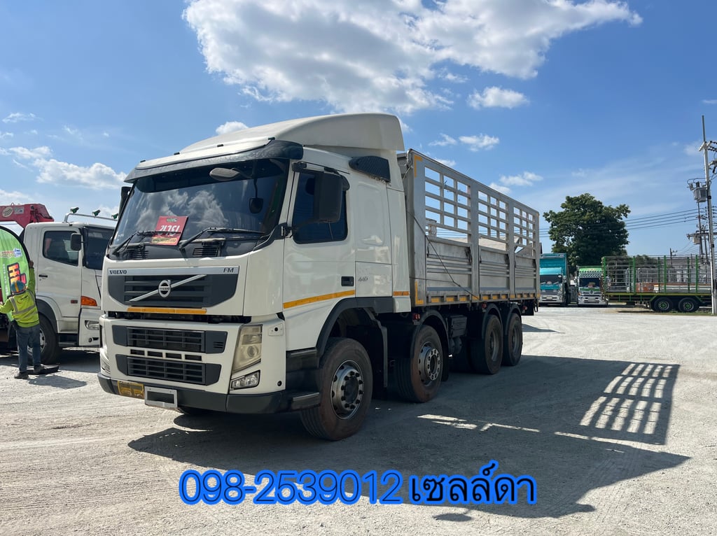 สิบสองล้อคอก Volvo 440 แรง ปี56(2894)