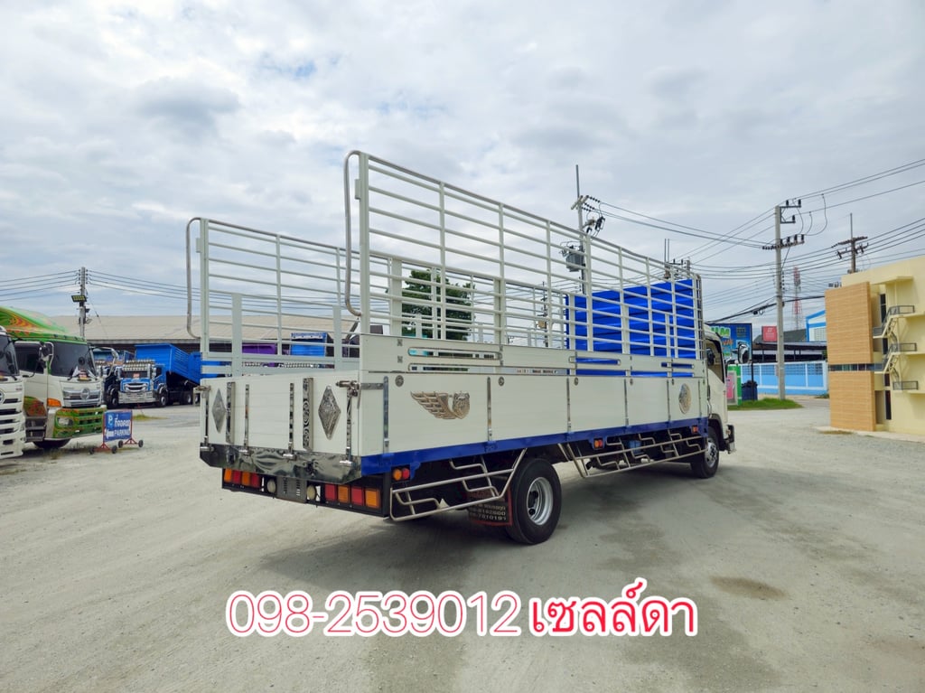 หกล้อคอก ISUZU FRR 210 แรง ปี 2565(9202) หกล้อคอก ISUZU FRR 210 แรง ปี 2565(9202)