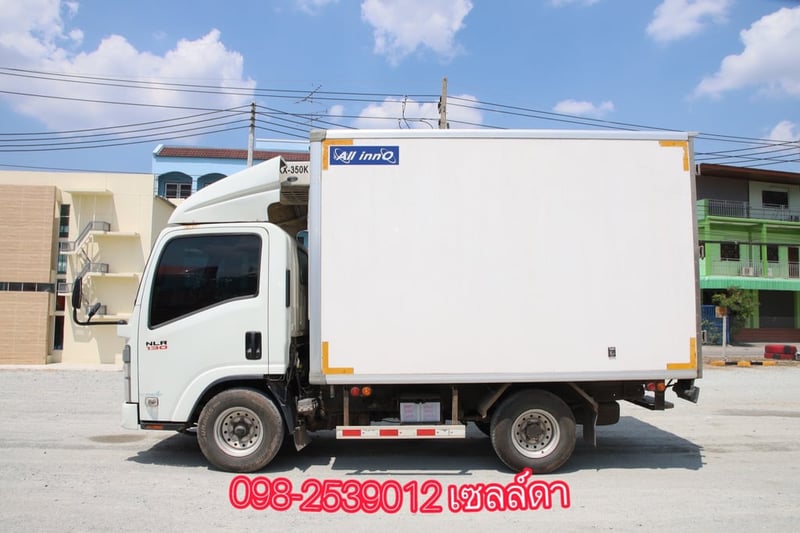 Vาย สี่ล้อตู้เย็น isuzu NLR130 ปี66(8088)