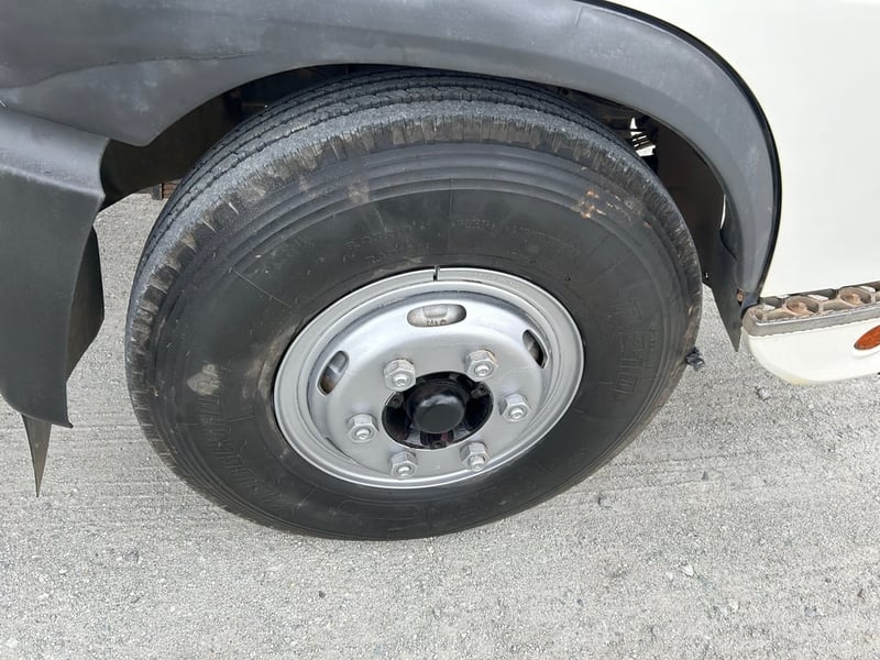 หกล้อดั้มพ์ HINO FC9J 210 แรง ปี 2564 (3210) หกล้อดั้มพ์ HINO FC9J 210 แรง ปี 2564 (3210)