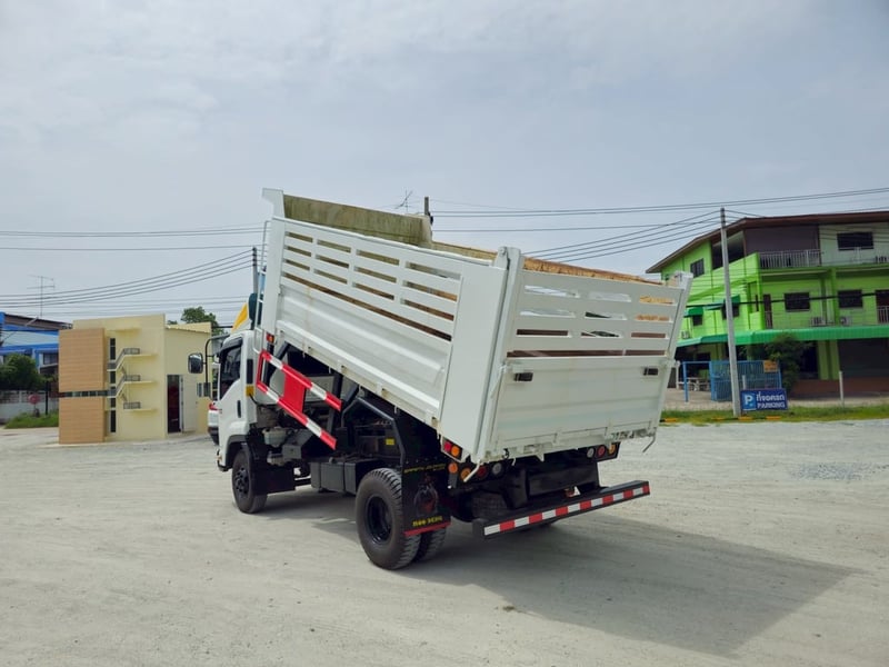 🔥ฟรีเก็บงานสวยให้ 🔥ฟรีนางใหม่ 6เส้น หกล้อดั้มพ์ ISUZU FRR 190 แรง ปี 2565(0522)