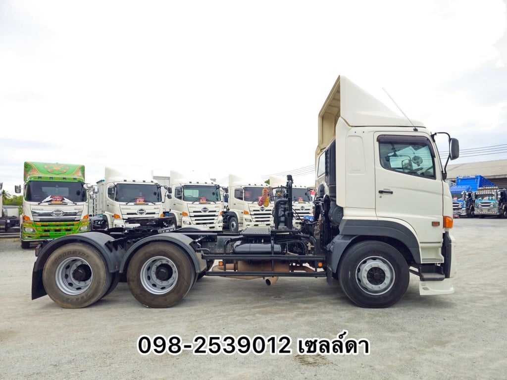 สิบล้อหัวลาก (6802) สิบล้อหัวลาก (6802)