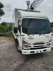 🔰สี่ล้อตู้เย็น ISUZU NLR 130 แรง ปี 2566(8088)