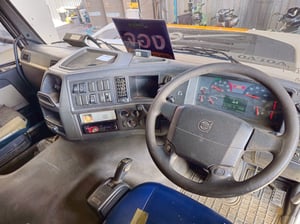 สิบสองล้อคอก VOLVO FM 440  แรง ปี 2556(2894)